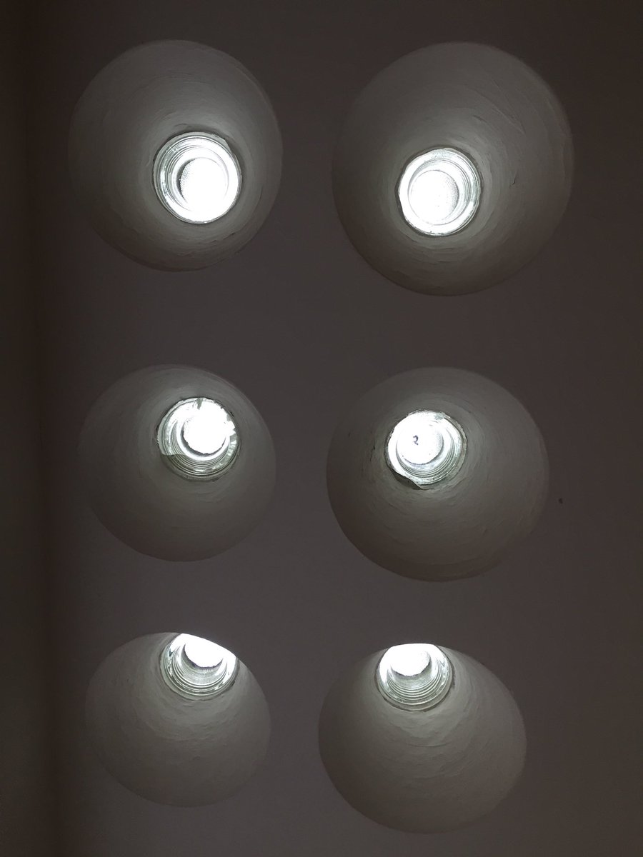 oliverdd's tweet photo. Ob "Leitbau der Moderne" oder "Nudeldampfer": Mit der Villa #Schminke hat #Scharoun etwas Einzigartiges in #Loebau geschaffen. Viele Details sieht man erst auf den zweiten Blick. Dank an die Stiftung für die tolle Führung. @stiftung-hausschminke.eu https://t.co/VjfuH3ak2g