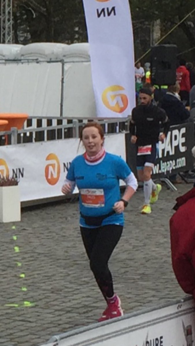 15jjc's tweet photo. Well done to my wife @nickyc15 and friends @claireclh1, @PhilDonna12 & Danny, running the #BrusselsAirportMarathon Half Marathon today 👏👏👏@BxlMarathon 🏃♂️#Running #RunUkChat https://t.co/V9NUi2shbL