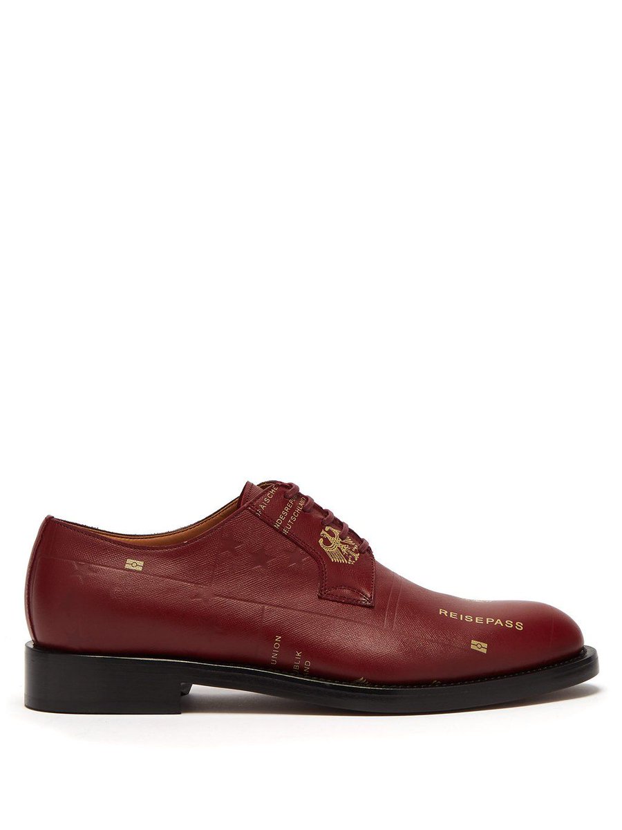 vetements derby
