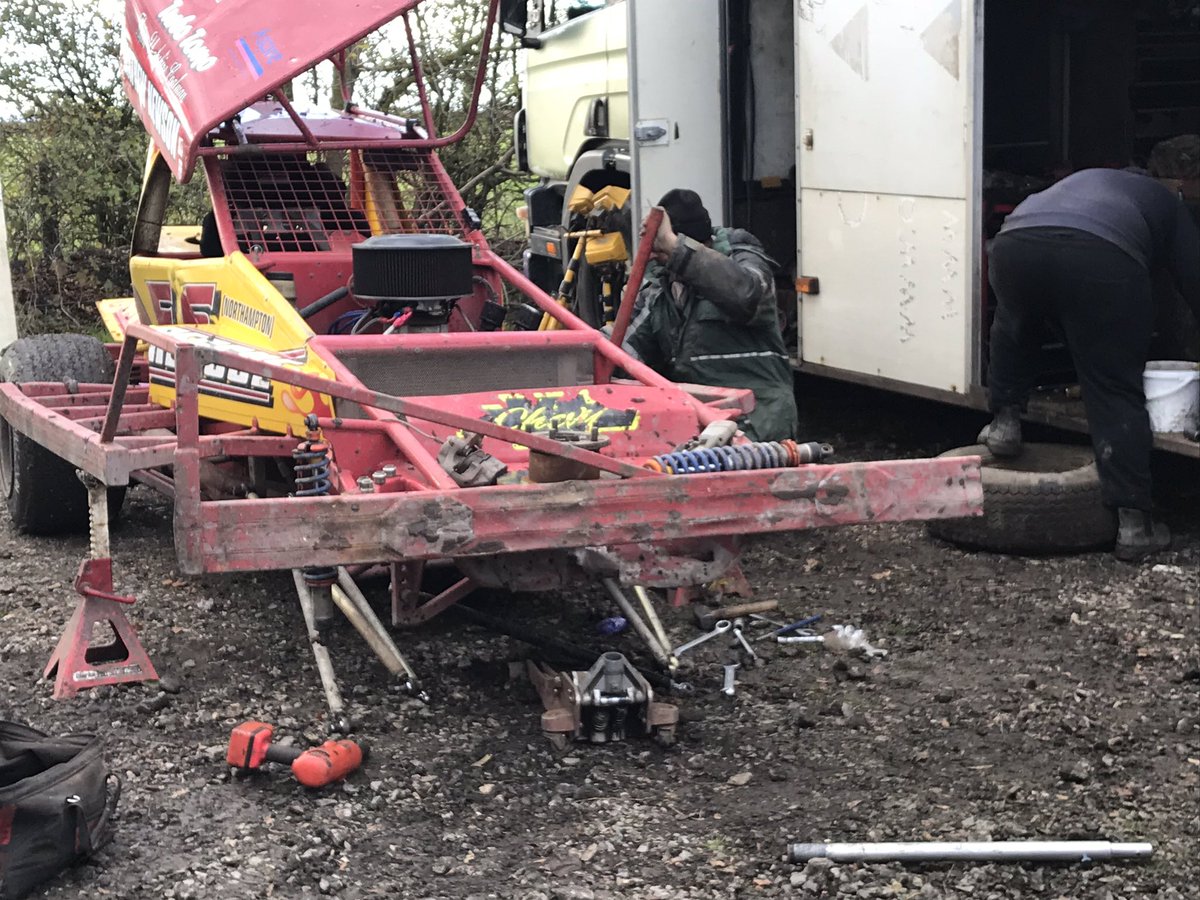 Front axle damage for Newson