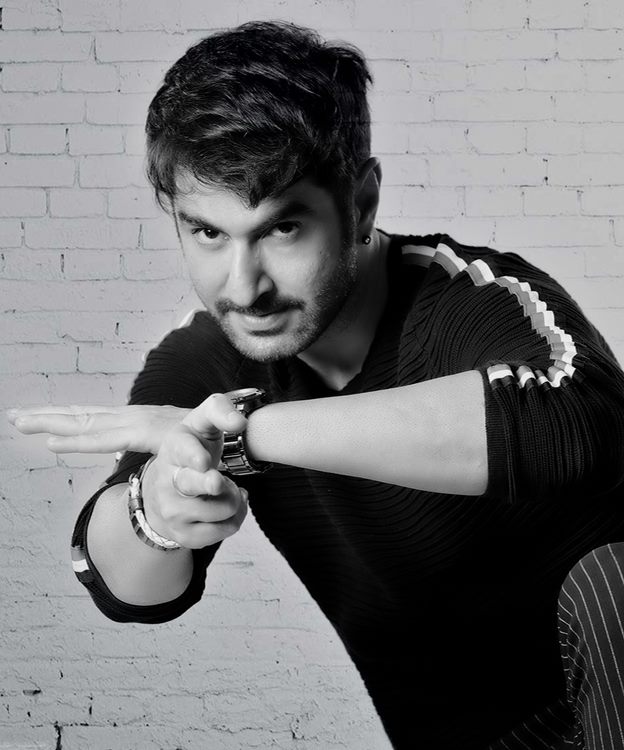 jeet30's tweet photo. When you don’t like it...... JUST ..... Ignore it. 😜😆 https://t.co/Bglxb5U6rW