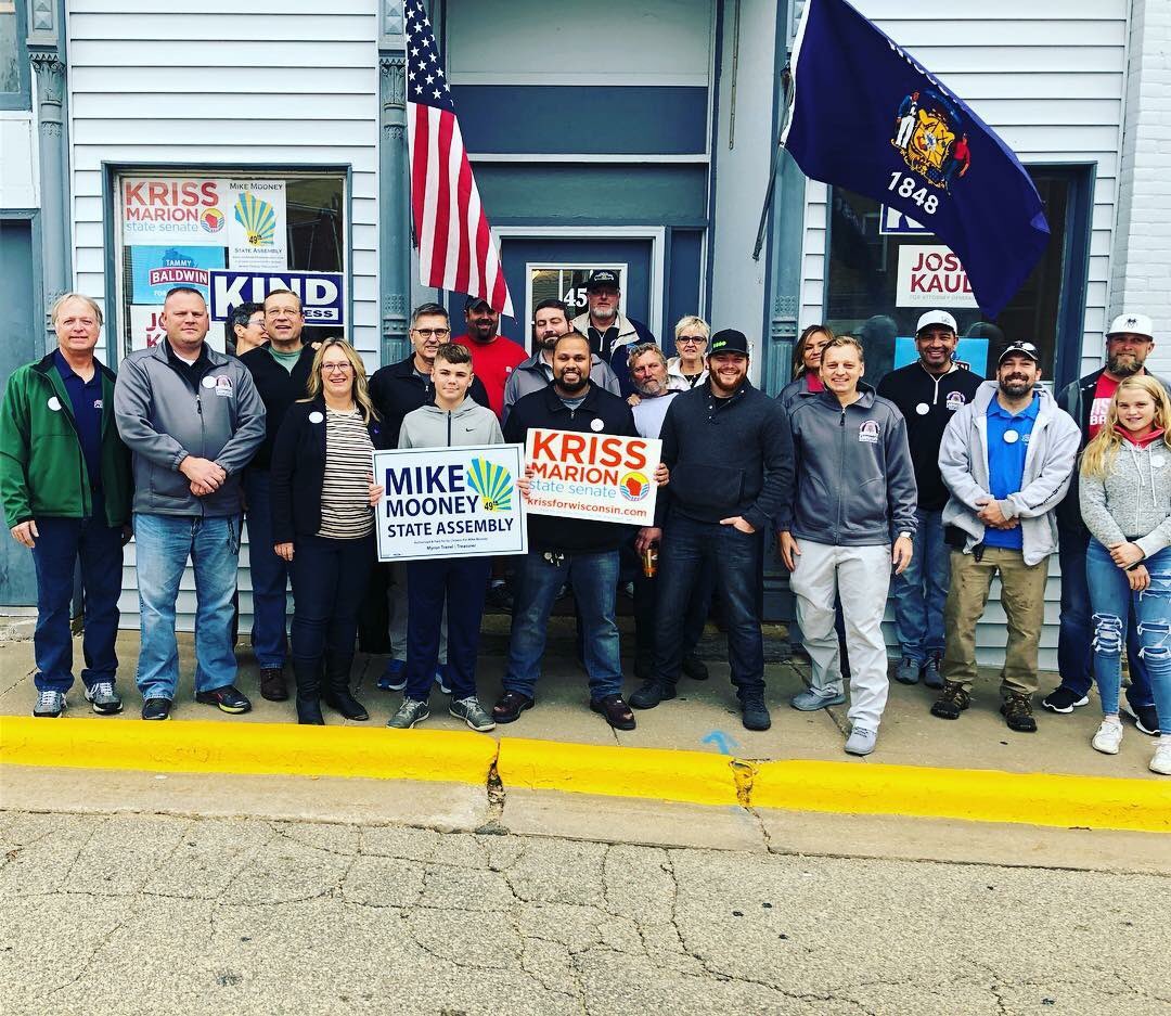 Kriss4Wisconsin's tweet image. Getting out the vote, knocking on doors, meeting voters with members of The Regional Council of Carpenters in Platteville! #flippable #kriss4wisconsin #VoteNov6