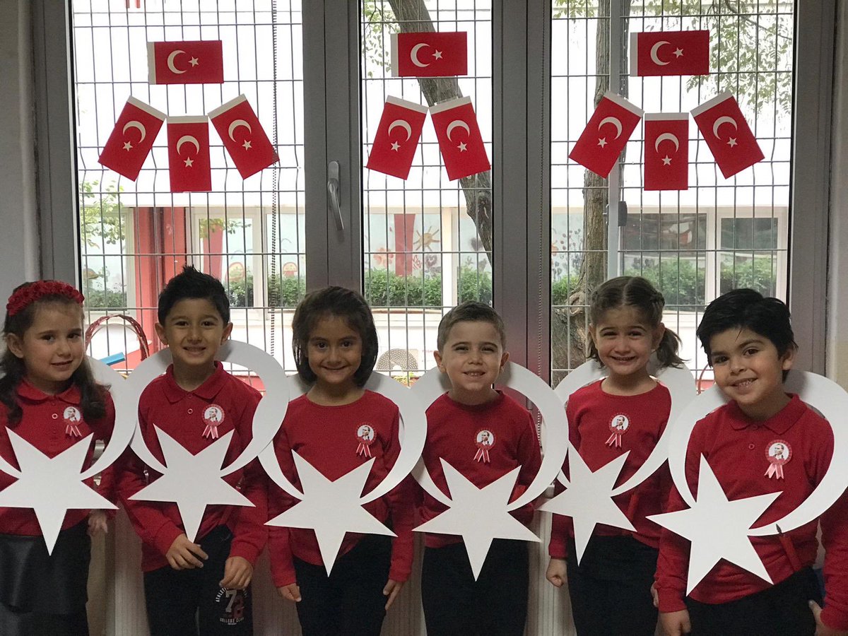 Cumhuriyet Bayramımız Kutlu Olsun. <a href="/aselsan/">ASELSAN</a> <a href="/halukgorgun/">Prof. Dr. Haluk Görgün</a> <a href="/drhkaratas/">Prof. Dr. Hakan Karataş</a>