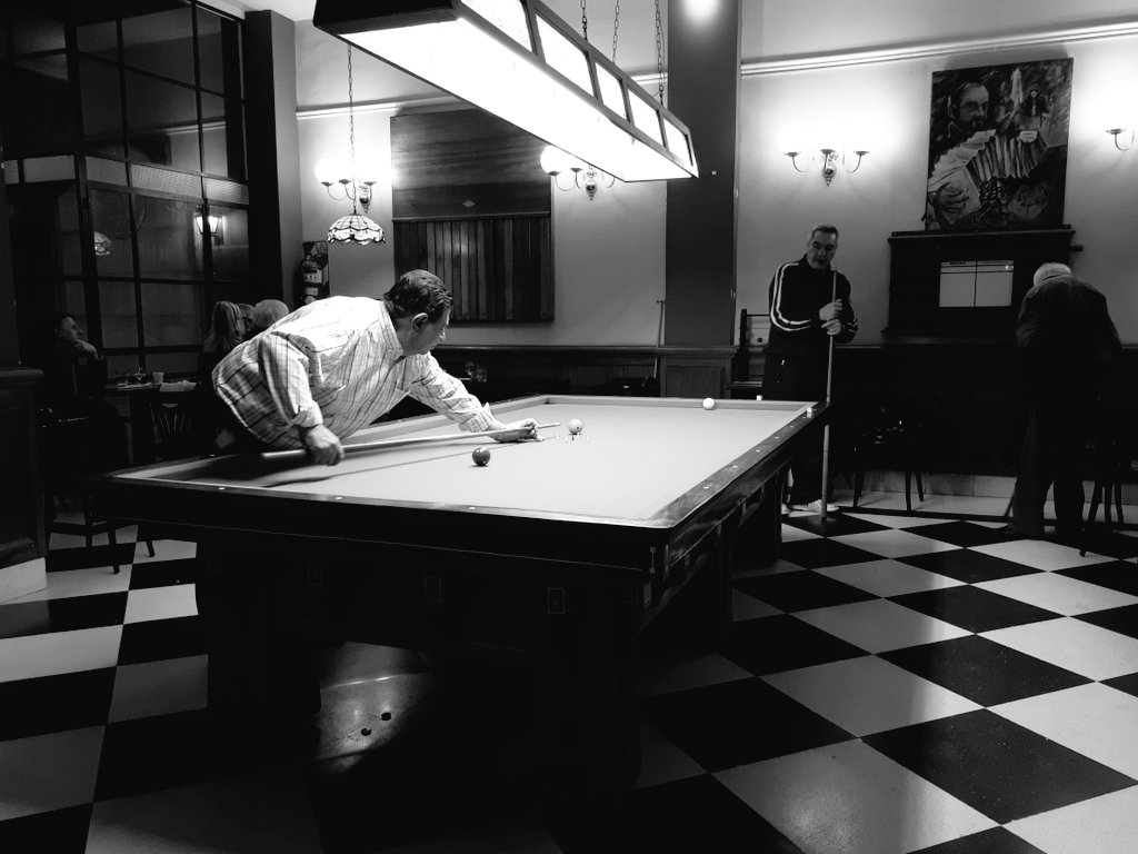 BSMulticultural's tweet image. BARES NOTABLES DE BS AS.
Los 36 Billares es uno de los bares  tradicionales  de Buenos Aires, conocido por su subsuelo adonde funcionaban  y aun funcionan las mesas de billar.