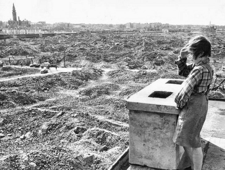 Agent_00PL's tweet photo. @Ojdadana @SeanDurns @SethAMandel @markgdunstan #PolishPerspective
During the war, Poland lost:
39% of doctors
33% of teachers
30% of scientists and professors
28% of priests
26% of lawyers
48% of territory
https://t.co/X38R4wUZNU
https://t.co/2HOyuAQO5C
https://t.co/5QhaTasybk
https://t.co/BlSx3SQeNj
https://t.co/Ato7Rj6muQ https://t.co/IneFVdznP9