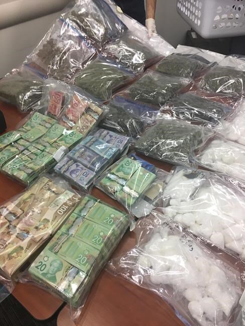 'It's an epidemic:' Inexpensive crystal meth eclipsing opioids on the Prairies bit.ly/2Aw1M5z https://t.co/vVhQGoAejz