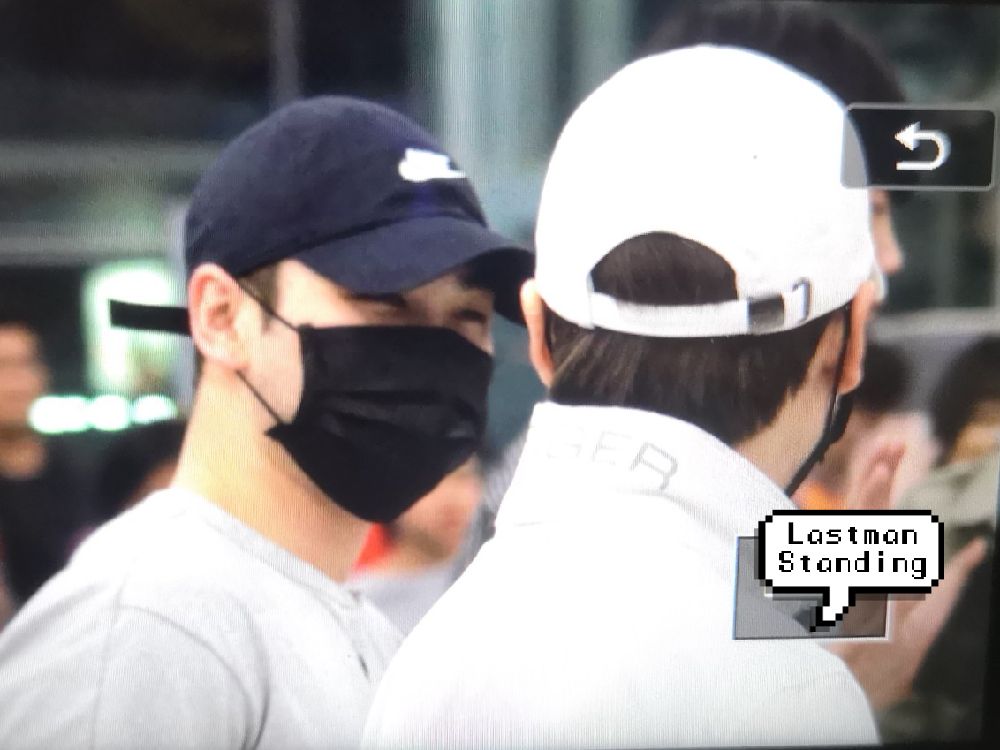 Lastmanstd2012's tweet image. 181028 BAEKHO 방콕공항 ^^ #강동호 #뉴이스트W #NUESTW #NUESTWENCOREBKK