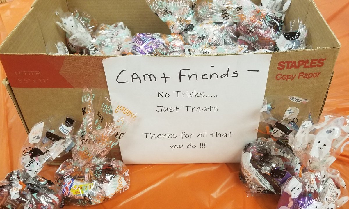 Soup and grilled cheese sandwich day at #teamtramonto was a hit thanks to Chef Davie and Chef Steven #cam2018. Surprise goodie bags by Linda Head Cashier 😛