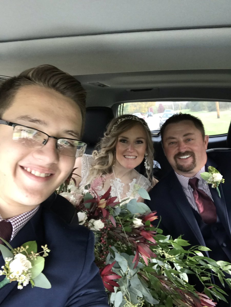 My beautiful sister Hope on her wedding day. Congratulations to Hope and Nick!  🍾💍💘