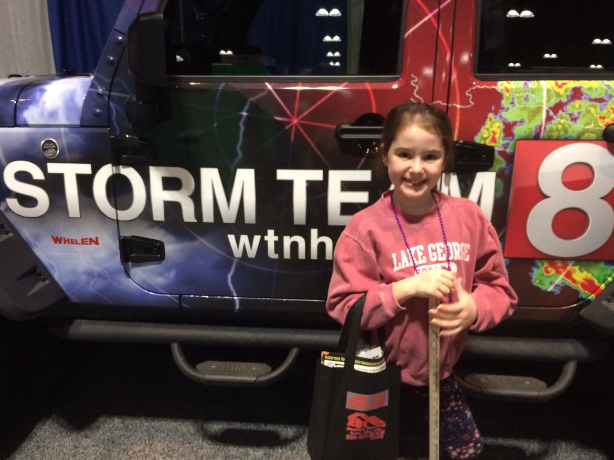 Lexi from Watertown excited to visit her favorite news station! <a href="/gilsimmons/">Gil Simmons</a>