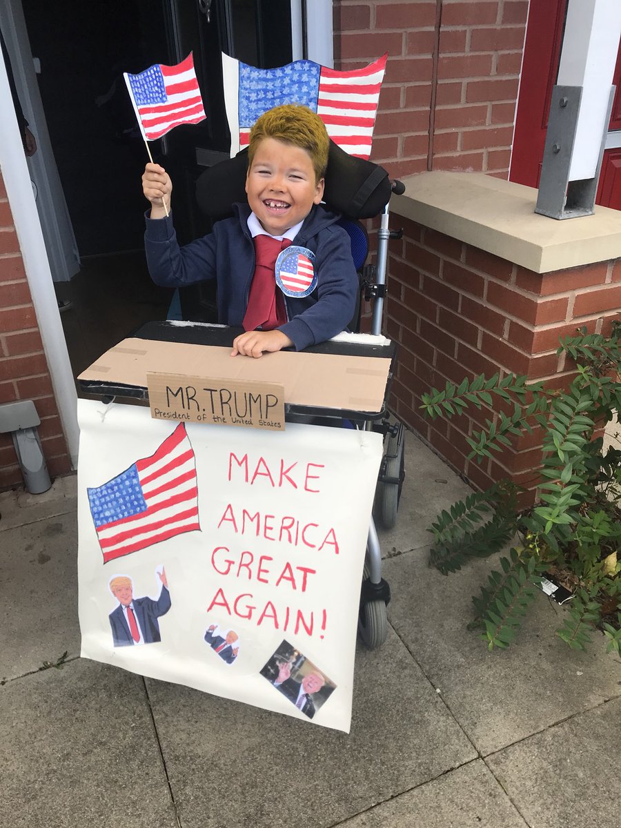 Mini Donald Trump 🇺🇸 
#DonaldTrump <a href="/realDonaldTrump/">Donald J. Trump</a>