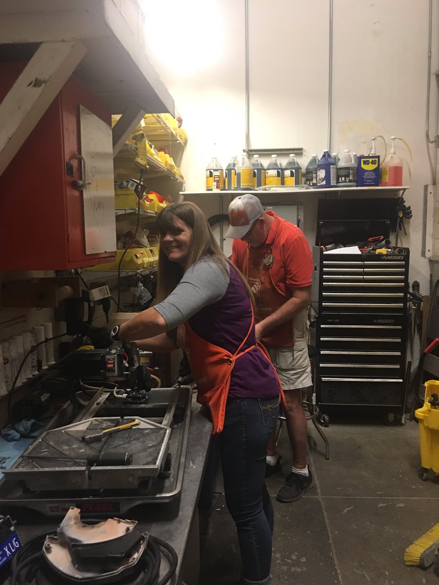 LucindaSweetBee's tweet photo. Jenn and Tom taking care of the down tools! Way to go guys! 
#D66proud #415rocks #wearethecreek
@CBoswellHD @mosesjedTHD @NFilantresTHD https://t.co/378XZq2Dwk
