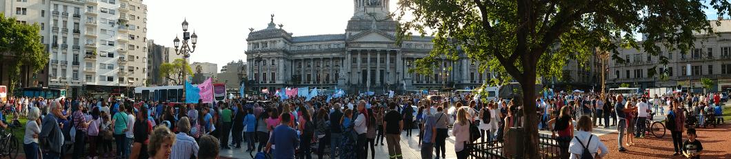 VidaArg's tweet photo. Argentina se pone de pie en varias provincias. 
Queremos una educación Sexual sin ideología de género. 
#ConMisHijosNoTeMetas https://t.co/7RGabjpye8