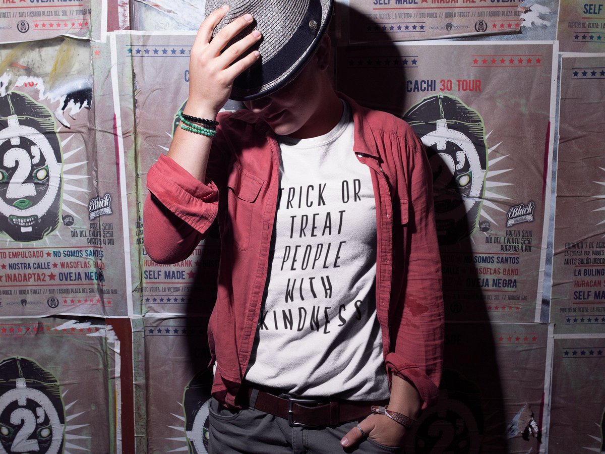 sweetcreaturePR's tweet image. Trick or Treat People With Kindness

Unisex Shirt 🎃 25% Off!

sweetcreatureprints.etsy.com