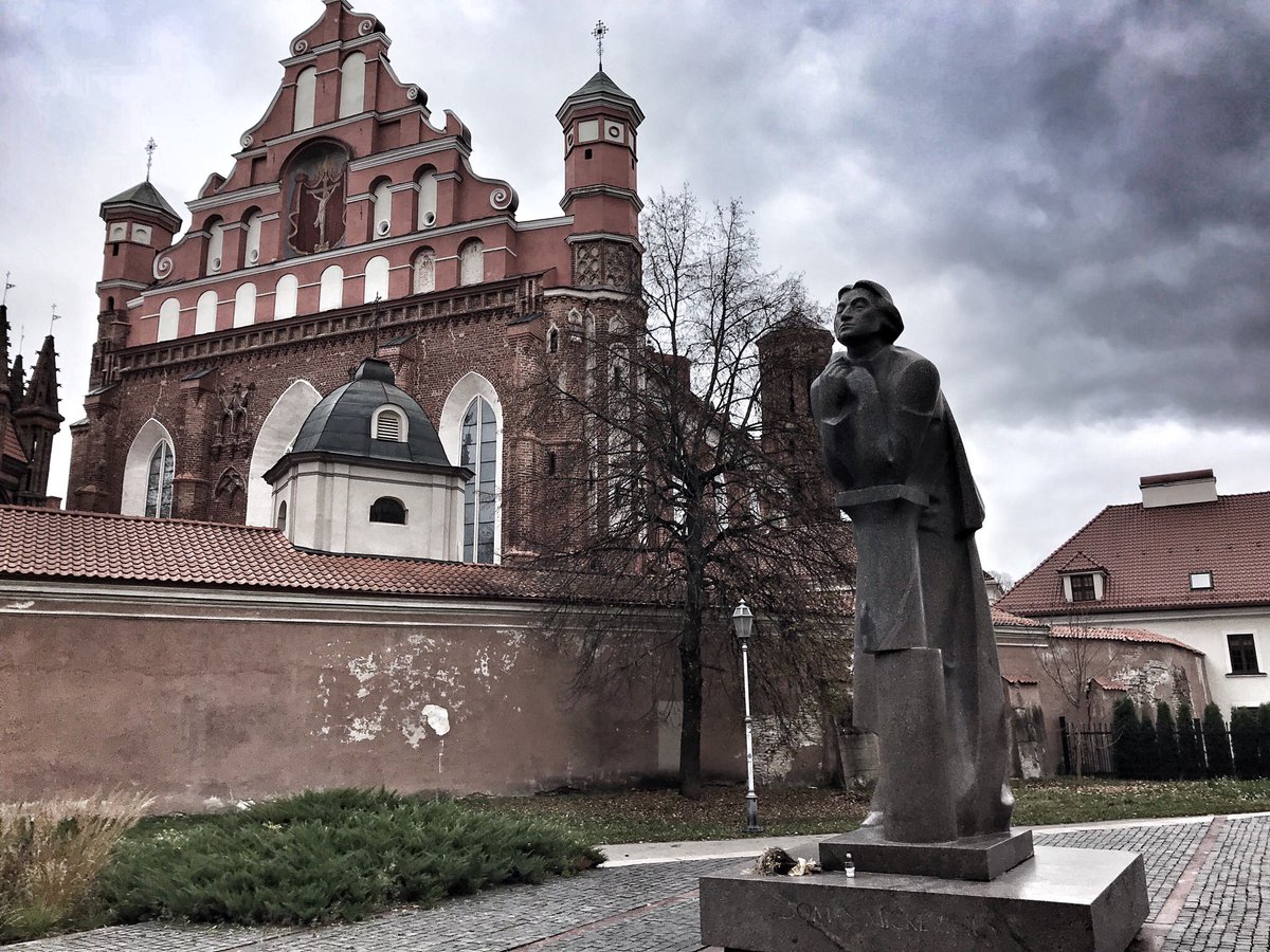 onprojects_es's tweet photo. Today travelling from lovely Vilnius to Kaunas for #MENNET #ErasmusPlus kick-off meeting #Adult #Education #Mentoring #Upskilling https://t.co/EzJZqREqTU