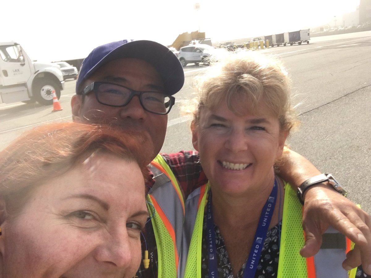 Anthony Chin (@anthonychin888) on Twitter photo Remote Ops continues on Sunday with my colleagues Linda and Michelle! #WeAreUnited #beingunited <a href="/Auggiie69/">Lori Augustine</a> <a href="/LouisSmilanich/">Louis Smilanich</a> <a href="/BehennaLinda/">Linda Behenna</a> Remote Ops continues on Sunday with my colleagues Linda and Michelle! #WeAreUnited #beingunited <a href="/Auggiie69/">Lori Augustine</a> <a href="/LouisSmilanich/">Louis Smilanich</a> <a href="/BehennaLinda/">Linda Behenna</a>