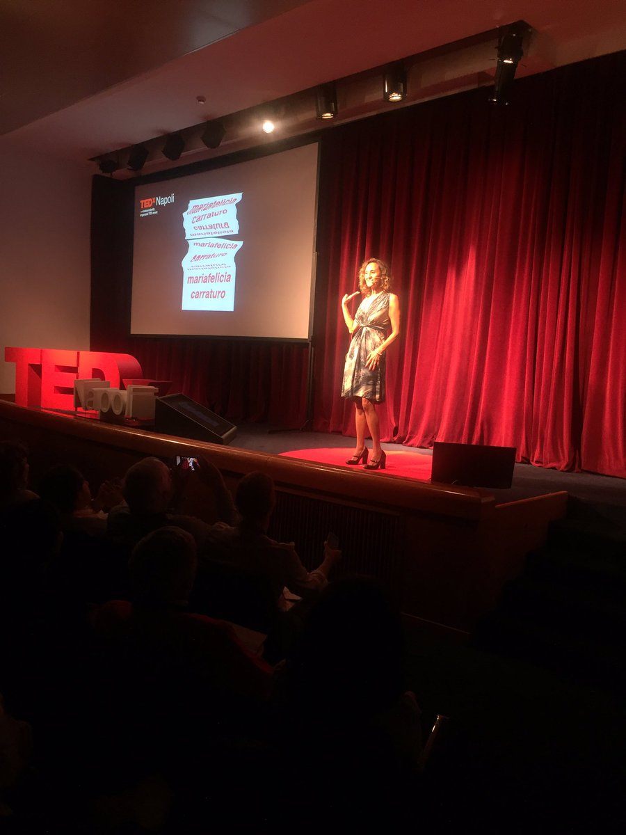 #JUMP sul palco del #TEDxNapoli2018
MARIAFELICIA CARRATURO
#nolimits #apnea #record #girlpower
