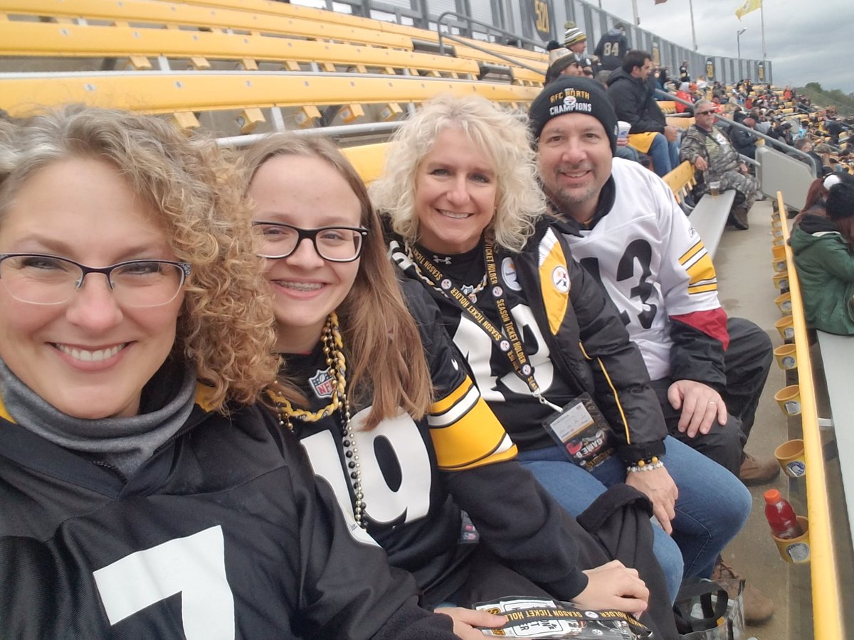 radshaw911's tweet photo. #SNUproud https://t.co/upCjab7UdR