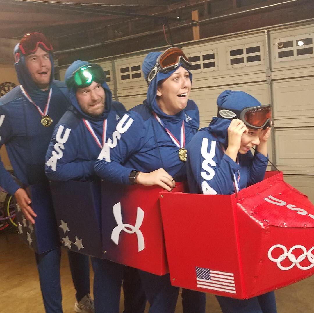mverissimo12's tweet photo. Halloween 2018: USA Bobsled Team 🇺🇸🥇❄️ #winterolympics #halloween #USA #underarmoursponsored https://t.co/rPoFBZgWZW