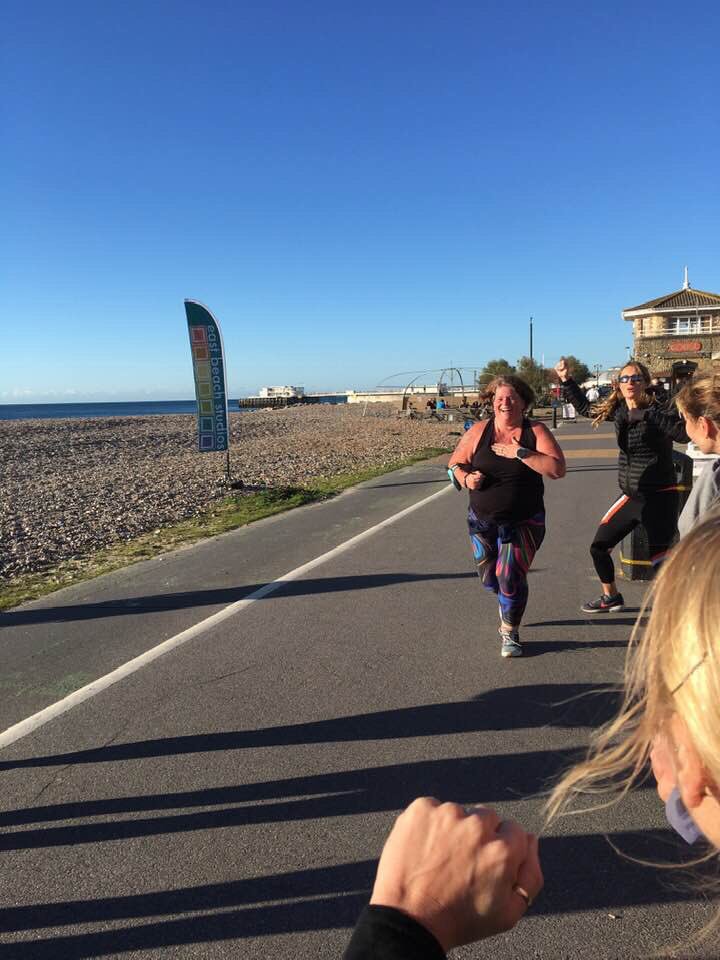 jo_mitchell1's tweet photo. 8w ago I joined an 8w learn to run course. Week 1 and I could only run for 2mins and I was ready to quit.  ⏩⏩ 8 weeks to “graduation” and I did my first Parkrun; 5k non-stop. It wasn’t fast and it certainly wasn’t pretty but it was the best stress reliever ever &amp; I’m so proud https://t.co/KSnGBS9Kpl