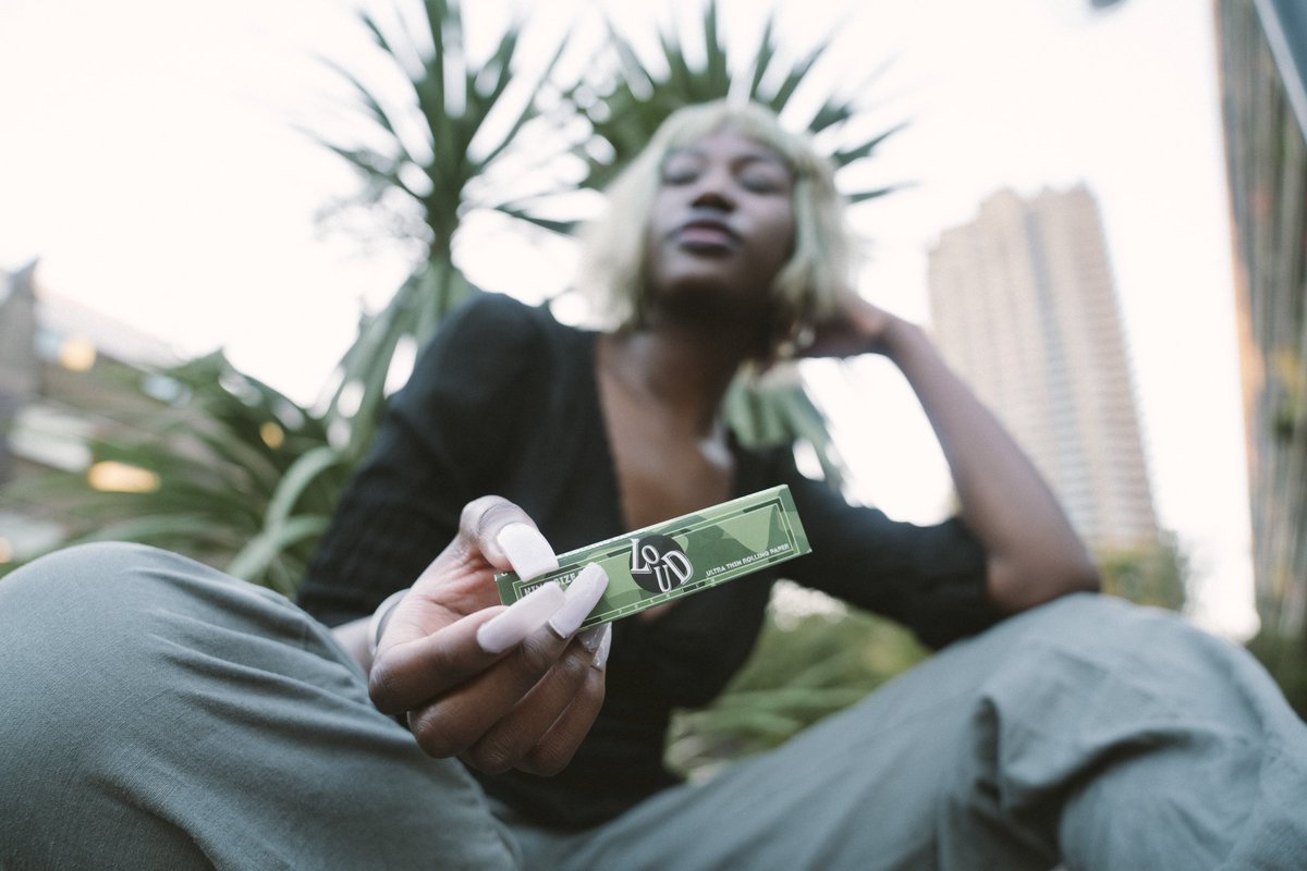 LDNsLoudest's tweet photo. Our Natural &amp; Slow-Burning rolling papers are now available online - head over to https://t.co/xH3uP5BFaS to order yours. 🍃

#OnlyTheLoudest https://t.co/QAAbPdgHj2