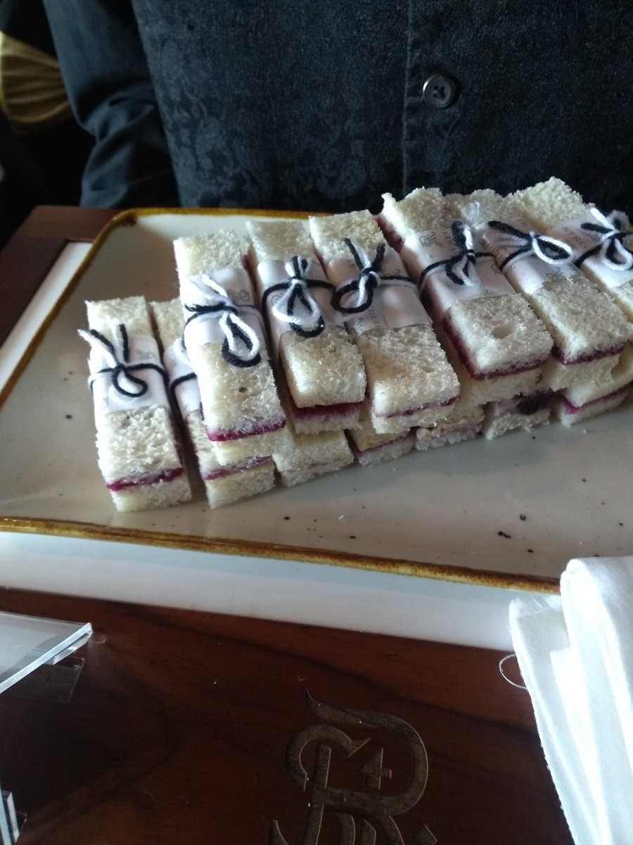 indrani sen tweet media