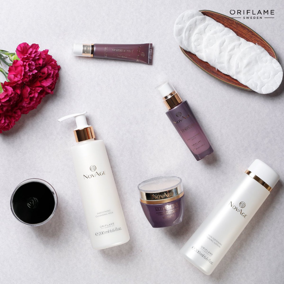 Oriflame_India's tweet photo. Leave everyone guessing the secret to your radiant skin with the NovAge Ultimate Lift range. It’s enriched with AspartoLift technology that preserves your skin’s elasticity and gives you a more youthful look. Get the routine now! #PerfectionIsYou https://t.co/rzggjtWEN9