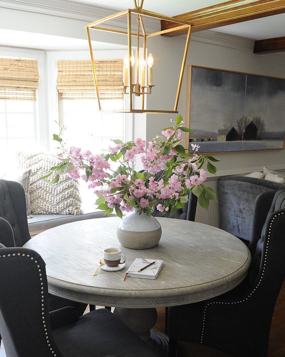 Easy like Sunday morning.

The NOON App makes it crazy simple to personalize — adjust your lights, pick a cool scene icon, name it and it saves itself! It’s that simple. 📷: <a href="/DearLillie/">Dear Lillie</a>