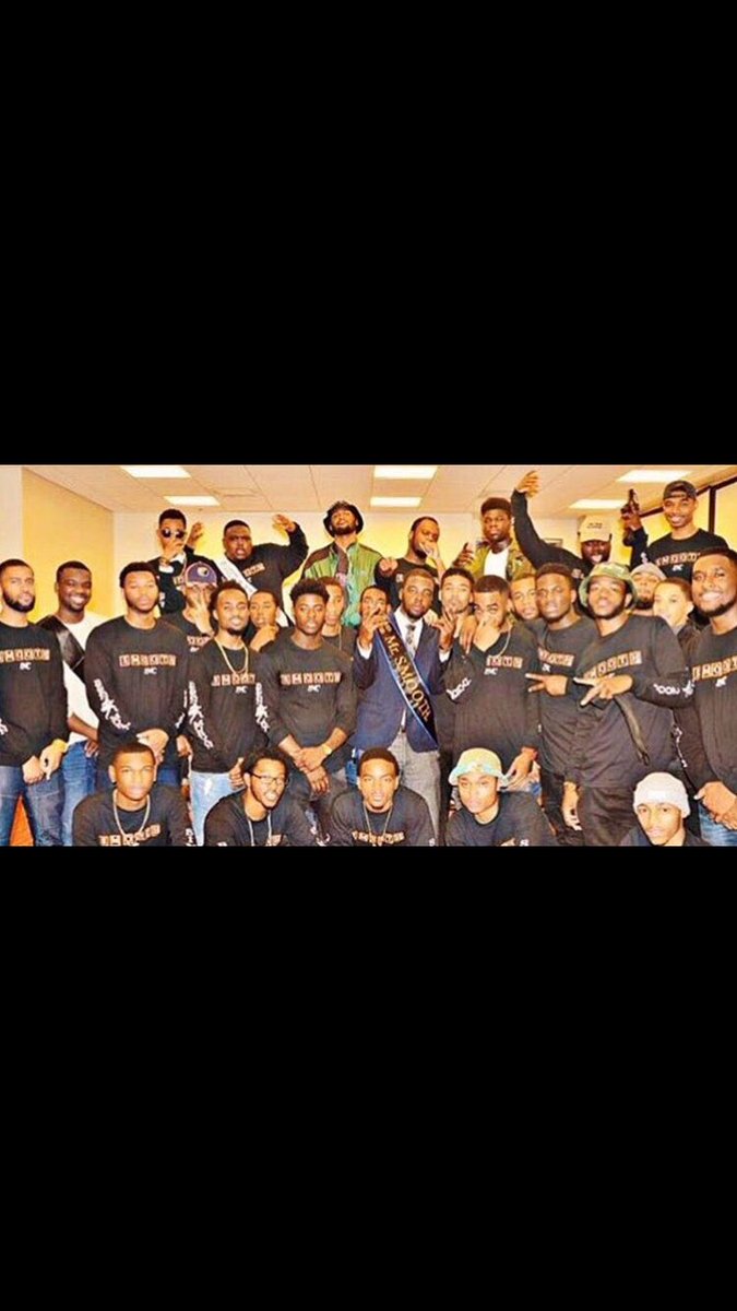 yodatstay's tweet photo. Happy Founders Day to my brothers and the greatest org in the world. And shoutout to the 6gods @SMOOTHMSU @SMOOTHCSU_ @SMOOTHTemple https://t.co/beWaQPj2M0