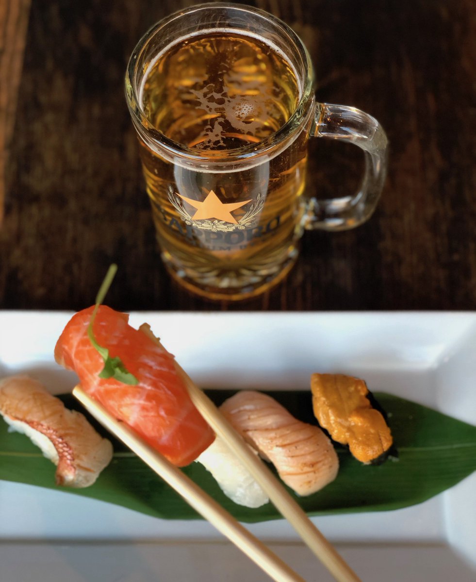 Cheers to the weekend! Enjoy our happy hour 3-7, even on weekends!