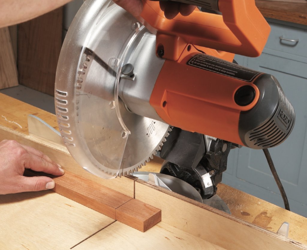 This simple-but-effective accessory for your miter saw eliminates tear-out, allows you to make precision cuts by aligning a pencil mark with the kerf, and provides room to screw or clamp a stop block anywhere along the fence. bit.ly/2Sn8FNf