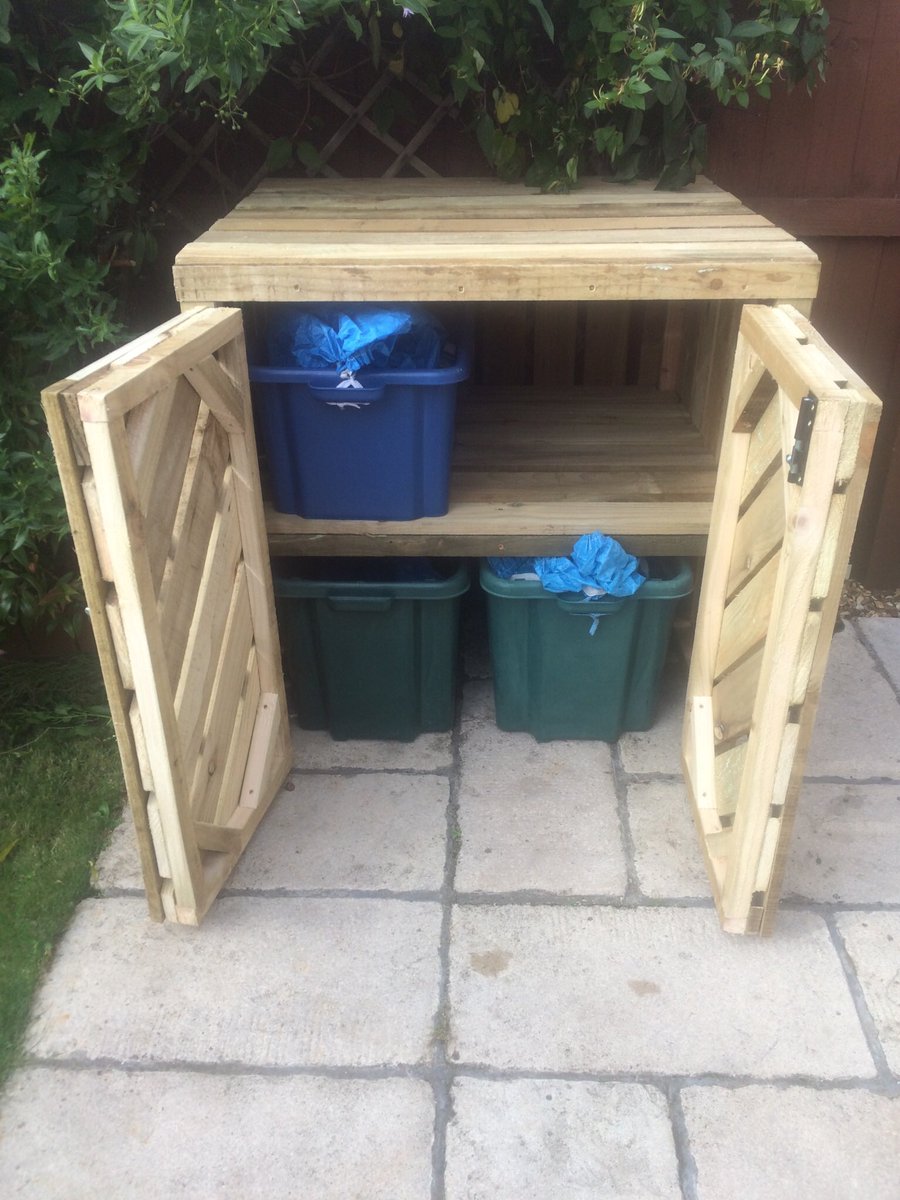 why_ayewood's tweet photo. Fed up of your recycling boxes blowing all over the place, then take a look at our recycling store. Get in touch to place your order today #EastLothian #cockenziehouse #handmade #wooden https://t.co/0teubh2hvq