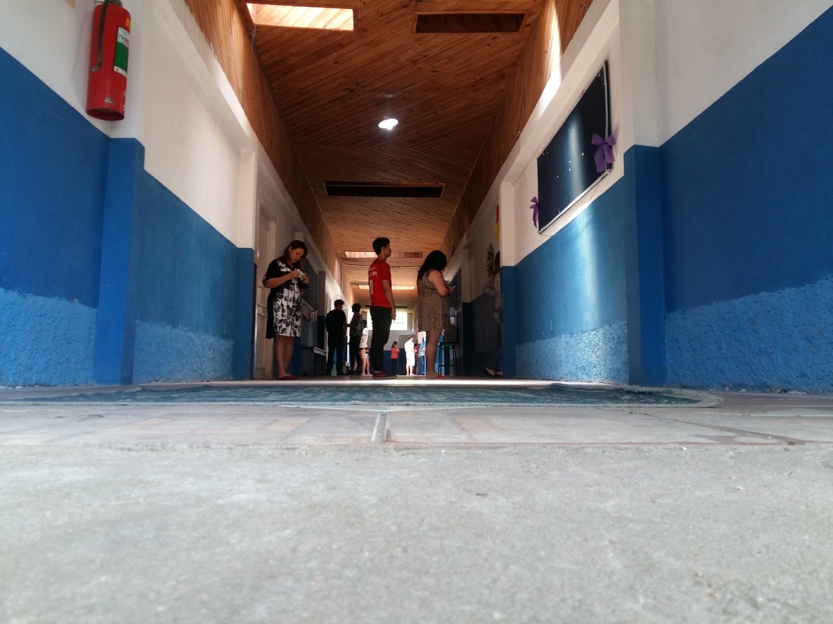 Há menos de 1hr para o término das votações o movimento é calmo. E não temos registros de falhas nas urnas no colégio Borghesi, na zona sul da capital. #ulbraeleicoes2018