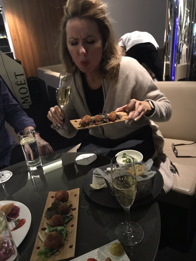 TheDonnaBurke's tweet photo. I wish my fans would look at me the way I am looking at this croquette! #paris #postconcertfood #dietisover! https://t.co/94nOX8hdWT