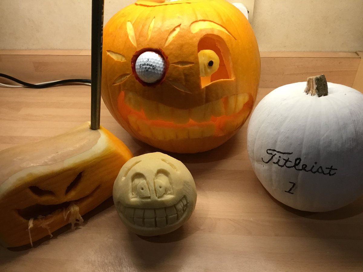 Pumpkin carving done....!
I haven’t missed my golf at all 🏌️⛳️🎃🎃🎃
<a href="/TraceySS66/">Tracey Sharp</a>  <a href="/ClareFrisby/">Clare Frisby📺</a>