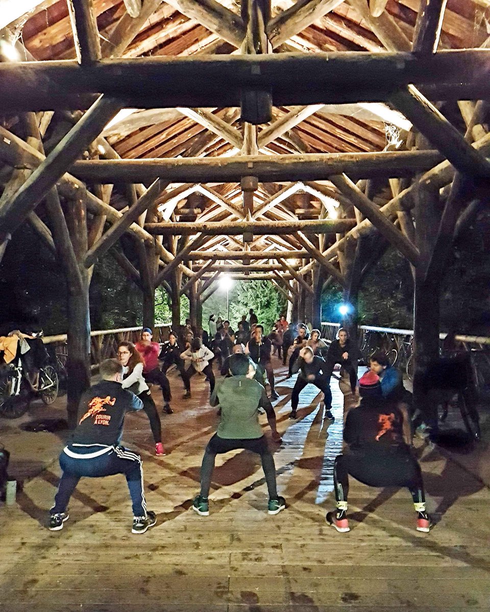 Changement d’heure, baisse des températures et pluie battante ! 

Et alors ? 💪💪🔥🔥