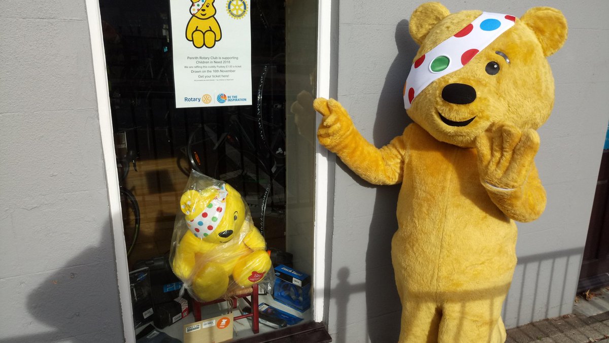 penrithrotary's tweet photo. #PenrithRocks Pudsey #PenrithRotary along with #PenrithRocks did a Ramble around Penrith finding rocks along the way. @BBCCiN @BBCCountryfile @rattycastle it seems they loved it. https://t.co/ZZp187wlNS
