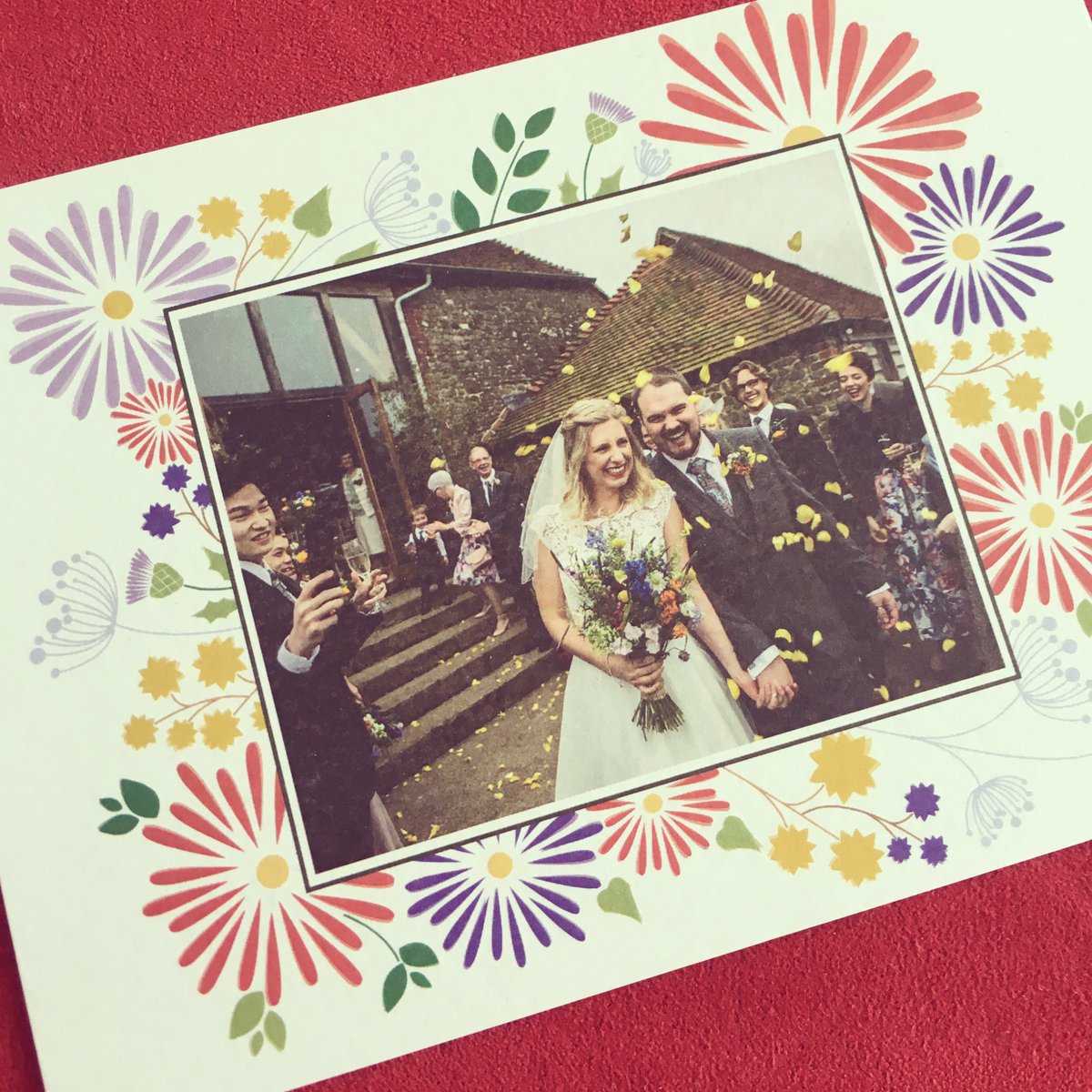 Getting wed soon? Get in touch for all your wedding stationery needs! 

kagraphicdesign.co.uk #weddinghour #weddingchat