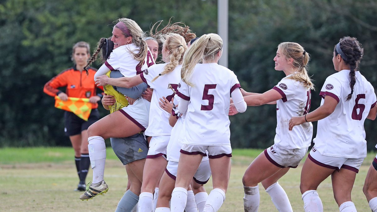 EKU wins in penalty kicks, 4-3!

<a href="/zoeree11/">zoe</a> with the huge save to seal it!

OVC semifinals ... here we come! #UFB #GoBigE
