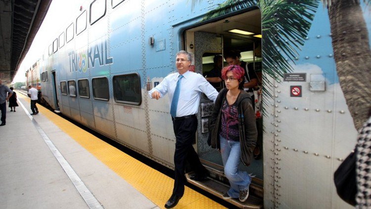CommAbrams's tweet image. Excited to be chosen next executive director of SFRTA/@Tri_Rail!