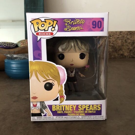 Figurines Funko Pop Dqnvig8U4AAp08y
