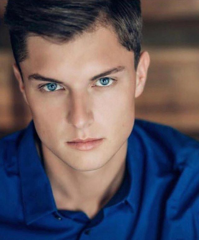 MilesModels's tweet photo. For bookings, castings, workshops and collaboration contact or visit us:

Website — https://t.co/u5GL4Mb72a
Booking — contact@milesmodels.com
Inquiry — info@milesmodels.com 
Office — 1-866-607-6408
Customer Service — Ext 1001
Director — Ext 1002 @velle_365 
SERVICE AREAS:
* … https://t.co/VuDUx8H8za