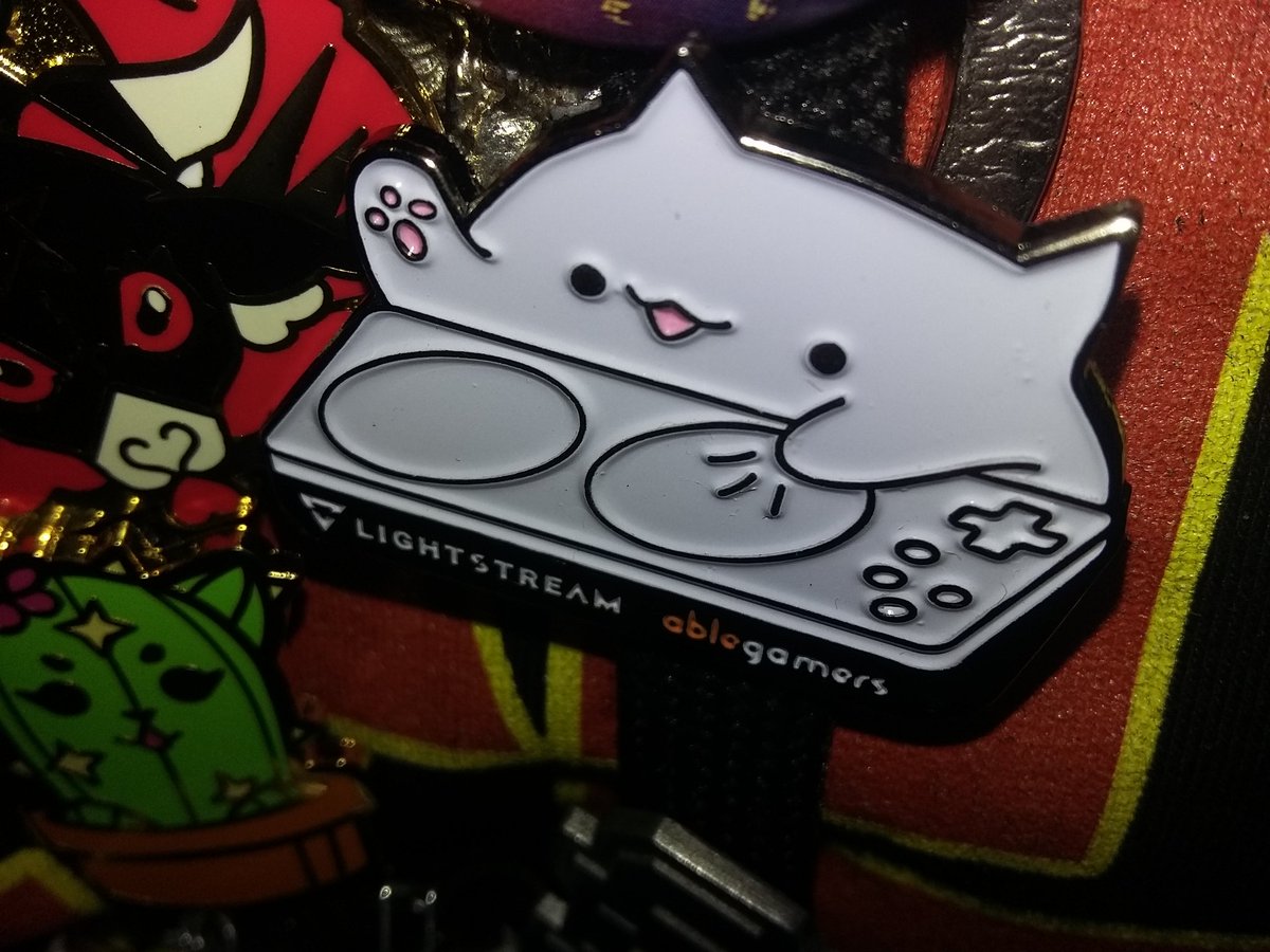 Botulism_Sauce's tweet photo. #LightstreamAble #bestpinatcon #pinobsession #greatcause https://t.co/er9aEZtYZC