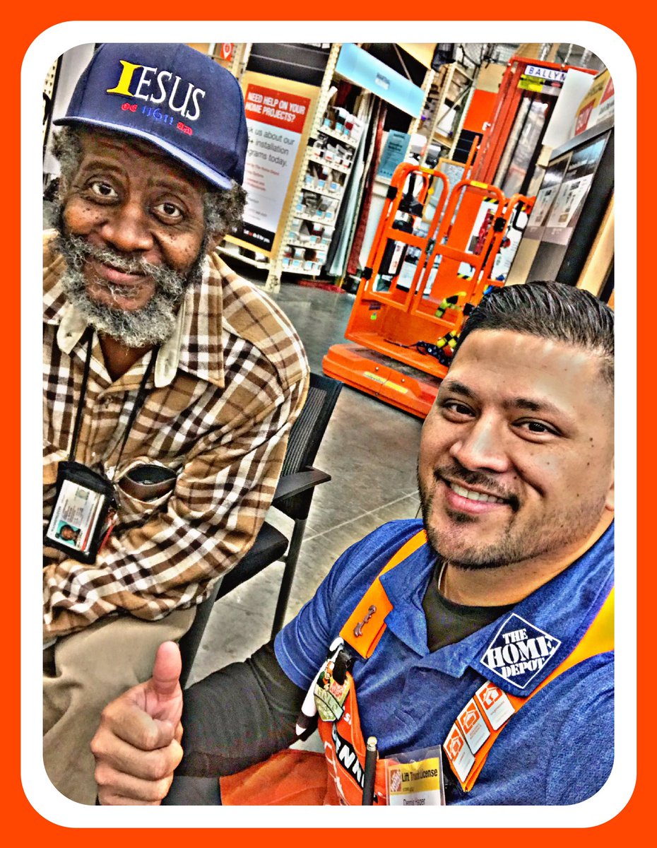 TheFantasyDepot's tweet photo. #LatePost Great tile setting class given yesterday at #THD4747, everybody had fun, learned a lot and appreciated all we do at #TheHomeDepot @greenlee_kevin @portil_s #AcrylPro #DaTile #RigidTools #FusionPro #GorillaGloves #Hardiebacker https://t.co/I20sYB0Fly