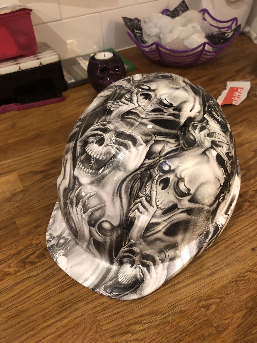 BrhBuild's tweet image. Need a deeper hydro tank!
#hydrodipping #firstgo #hardhat