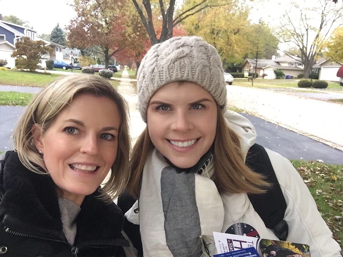 Bundled up on a blustery Illinois Sunday to #GOTV and canvass for IL Democrats in DuPage County!
#castenmyvote #IL06 #Flipthe6th @podsaveamerica @VoteSaveAmerica