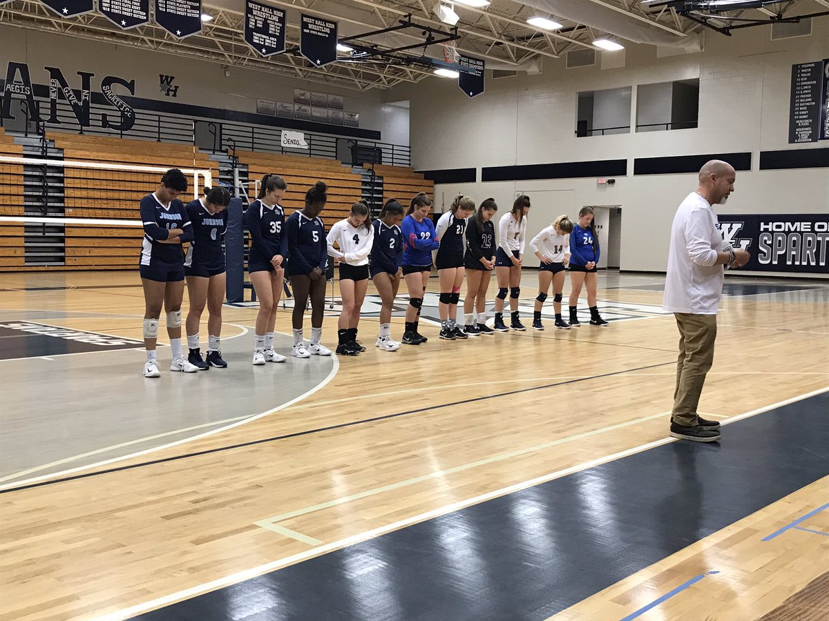 BenHildebrant's tweet image. Such an awesome time at the @GHCFCA East/West Volleyball Game. So encouraging to watch these seniors from all over play hard with each other. #fcastrong