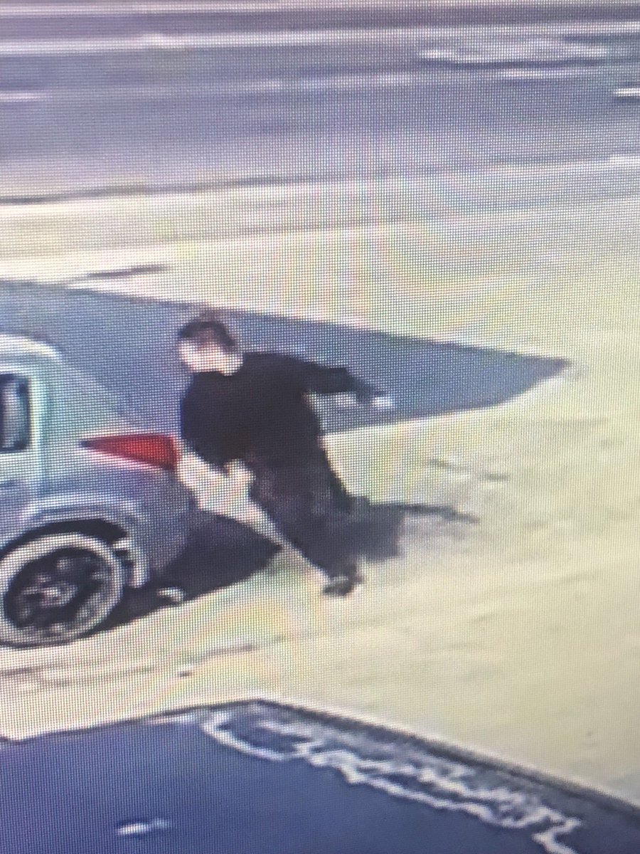 TulareSheriff's tweet photo. UPDATE: TCSO Detectives Find Victim in Saturday’s #Kidnapping in Cutler #Safe! Suspects still on the loose! https://t.co/yRfvJGYUMj #TulareCounty #tularecountysheriff #kidnap #wewillbethedifference https://t.co/SE0vrTceJr