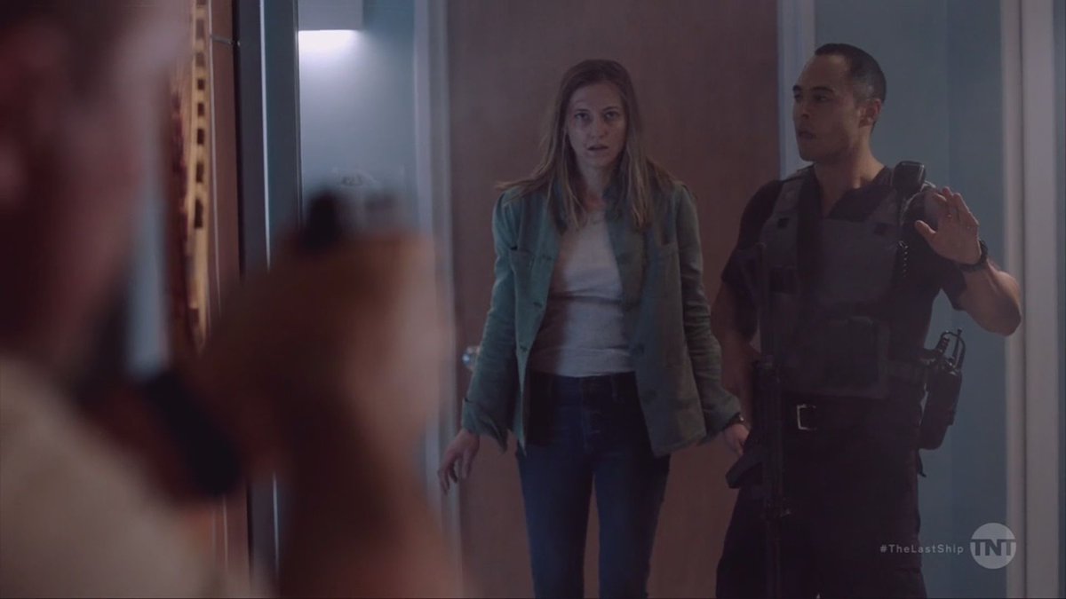 Siege_Boyle's tweet photo. SE05EP08 I think we can all agree she got what she deserved! #TLS #TheLastShip @LastShipTV @TheLastShipTNT https://t.co/WVLoRMJZ4J