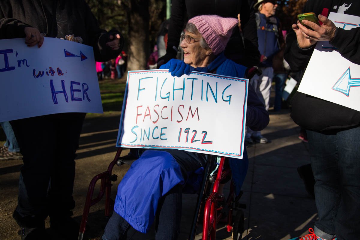 This is what unyieldingly standing up for one's beliefs looks like!✊

#FightantiSemitism
#FightNationalism
#FightXenophobia
🗳️iwillvote.org

[caption: Cicely Muldoon, 95, came from Sausalito to attend the @WomensMarchSac 2018 with her family. 📷 by @CPR_Andrew]